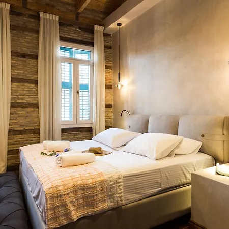 Apartman Libretto
